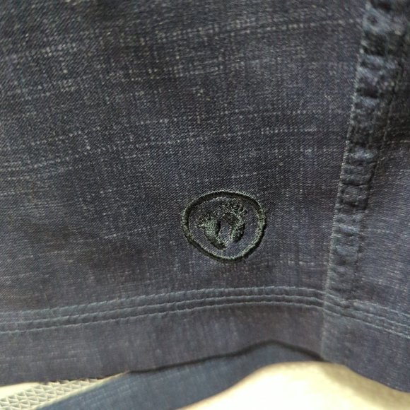 Hang 10 Hybrid Shorts size 40 - Picture 7 of 7